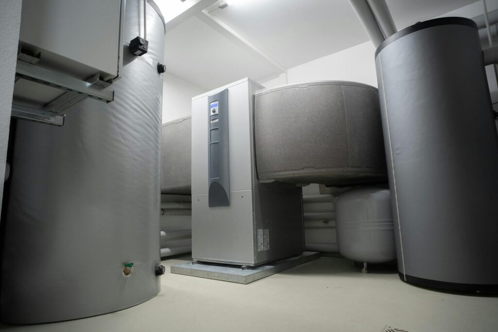 Geothermal Heat Pump Systems: Sizing, Cost, and Long-Term Savings